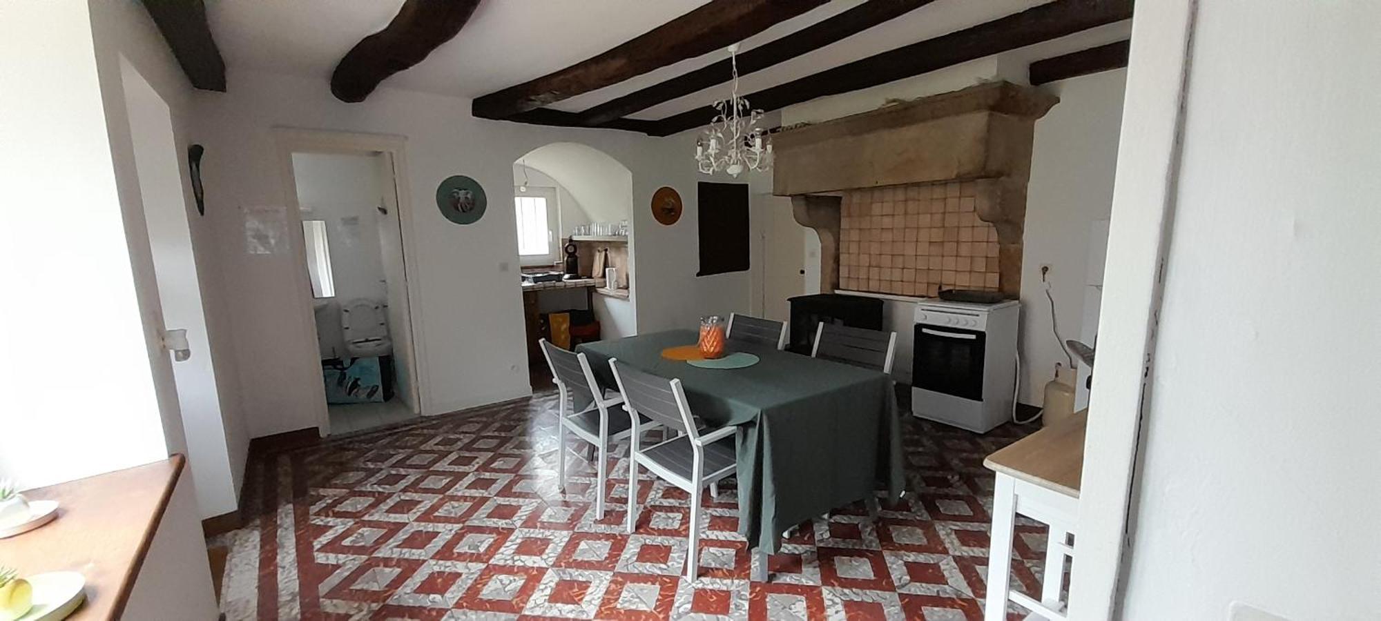 Pouilly-sur-Vingeanne L'Univers, Vous Et Nous المظهر الخارجي الصورة